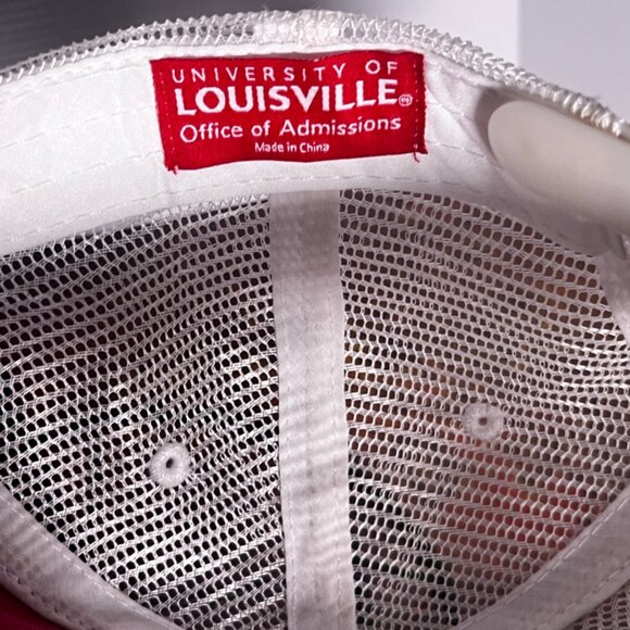 Louisville Collegic mesh back‎ Trucker Hat snapbback - Picture 6 of 6